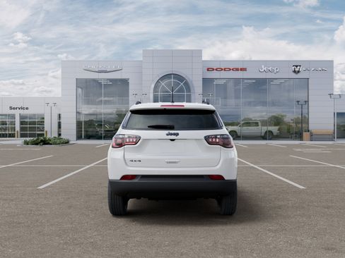 New 2026 Jeep Compass Latitude AWD/4WD image 35