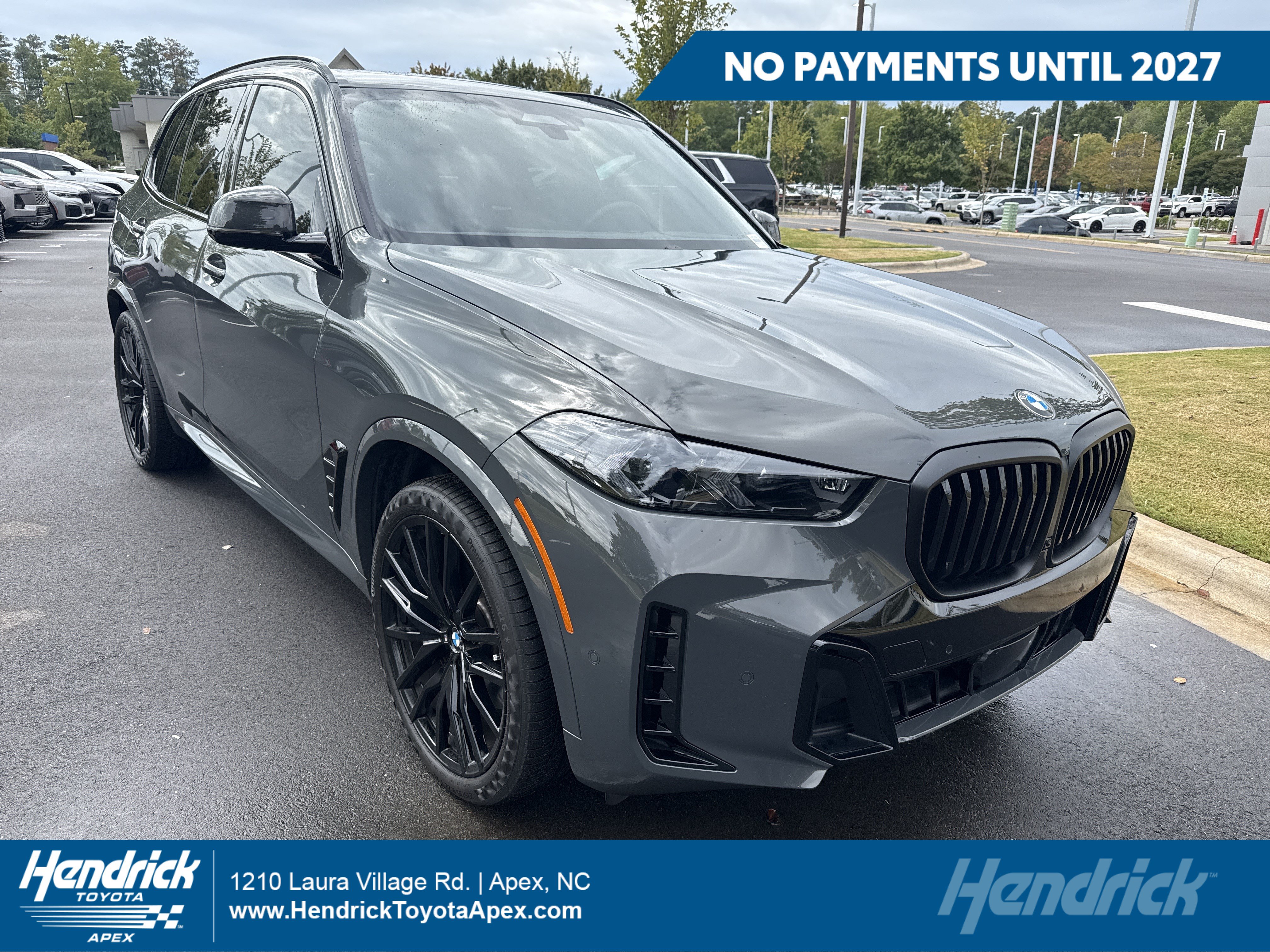 Used 2026 BMW X5 xDrive40i w/ M Sport Package AWD/4WD image 1