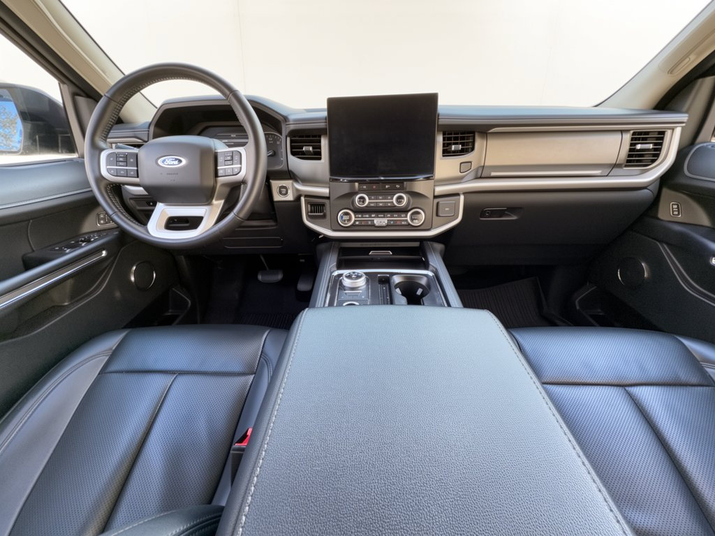Used 2024 Ford Expedition Max XLT AWD/4WD image 17