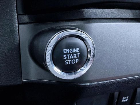 Certified 2023 Toyota Tacoma TRD Off-Road image 33