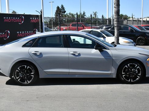Used 2024 Kia K5 GT-Line w/ GT-Line Premium Package FWD image 9