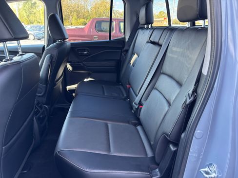 Used 2023 Honda Ridgeline RTL image 11