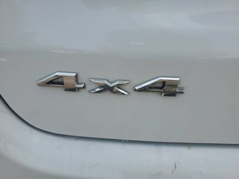 Used 2025 Jeep Compass Limited AWD/4WD image 5