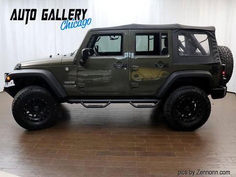 Used 2016 Jeep Wrangler Unlimited Sport w/ Connectivity Group AWD/4WD image 11
