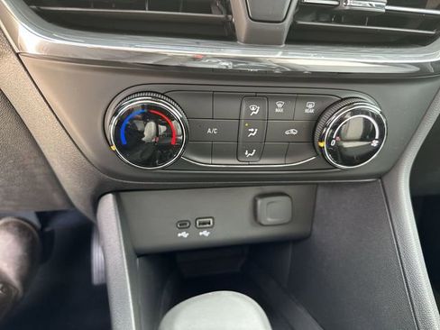 New 2026 Buick Encore GX Preferred FWD image 19