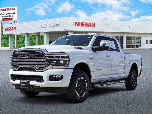 Used 2025 RAM 2500 Laramie image 2