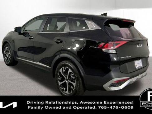 Used 2025 Kia Sportage EX FWD image 8