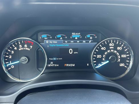 Used 2019 Ford F150 Lariat RWD image 11