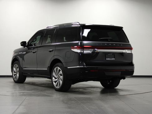 Used 2024 Lincoln Navigator Reserve w/ Equipment Group 201A image 6