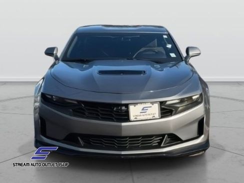 Used 2021 Chevrolet Camaro LT image 2