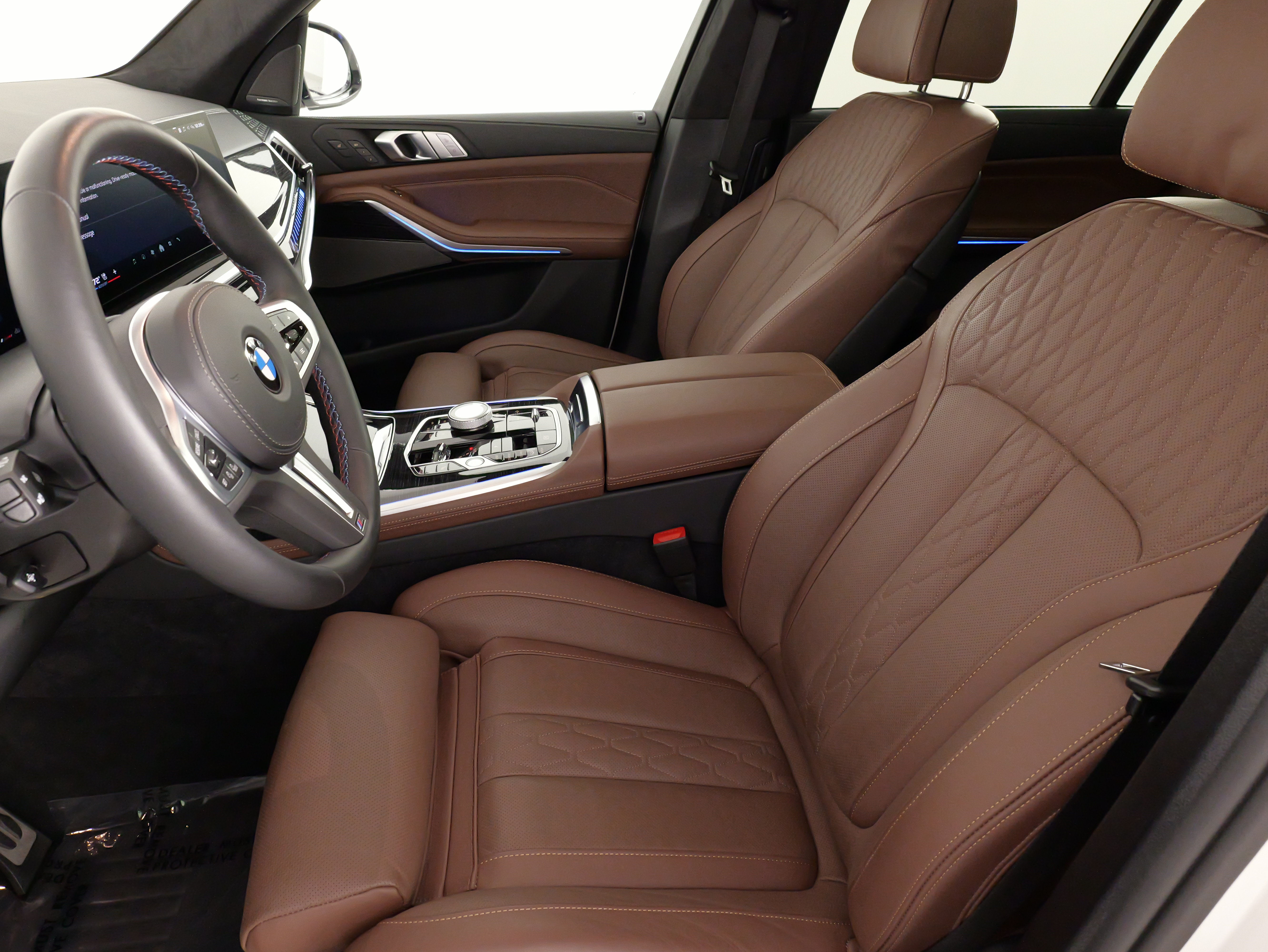 Used 2026 BMW X7 M60i AWD/4WD image 30