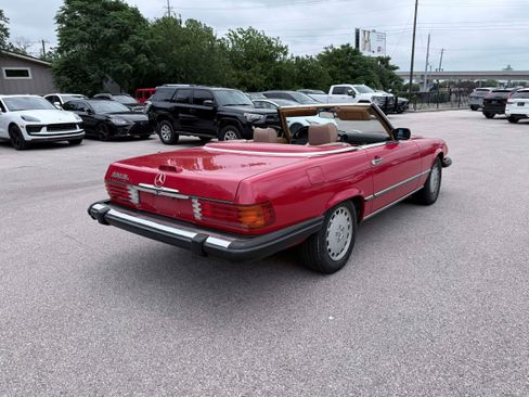 Used 1988 Mercedes-Benz 560 SL image 24