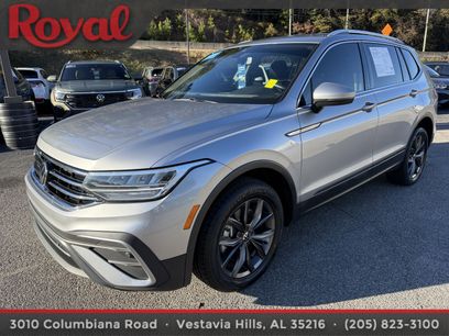 Used 2023 Volkswagen Tiguan SE