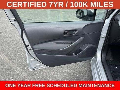 Used 2025 Toyota Corolla LE FWD image 13