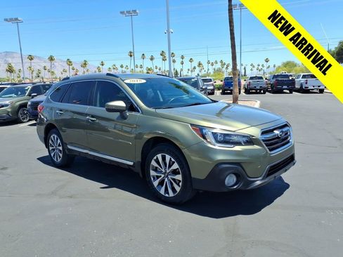 Used 2018 Subaru Outback 3.6R Touring AWD/4WD image 1