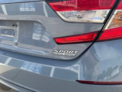 Used 2021 Honda Accord Sport Special Edition image 6