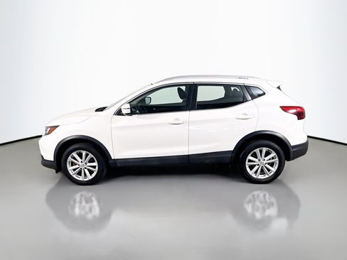 Used 2017 Nissan Rogue Sport SV AWD/4WD image 6