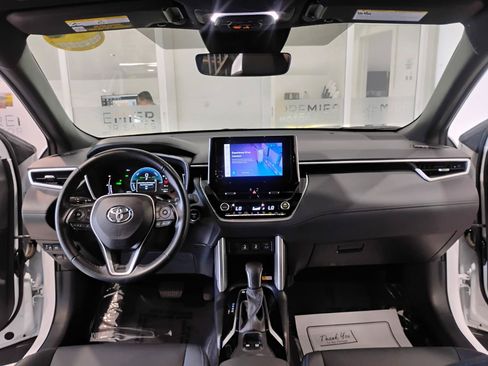 Used 2023 Toyota Corolla Cross AWD Hybrid w/ Convenience Package image 58