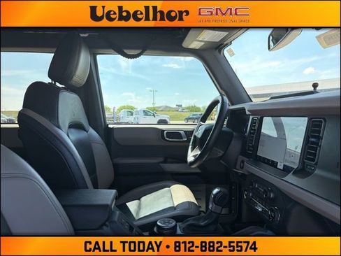 Used 2023 Ford Bronco Wildtrak AWD/4WD image 2