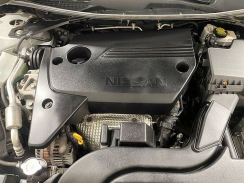Used 2018 Nissan Altima 2.5 SL FWD image 23