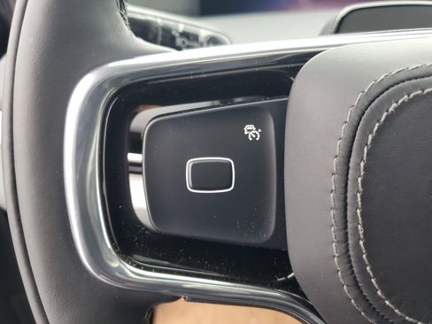 New 2026 Lincoln Navigator Reserve w/ Jet Appearance Package image 17