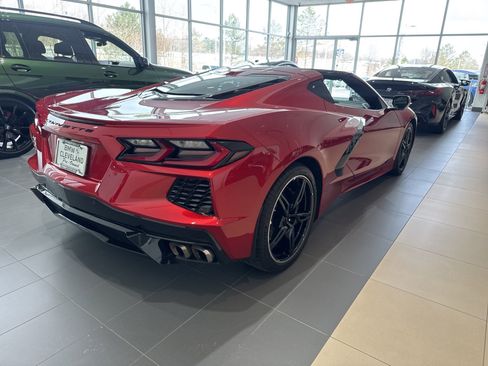 Used 2022 Chevrolet Corvette Stingray w/ Battery Protection Package image 6