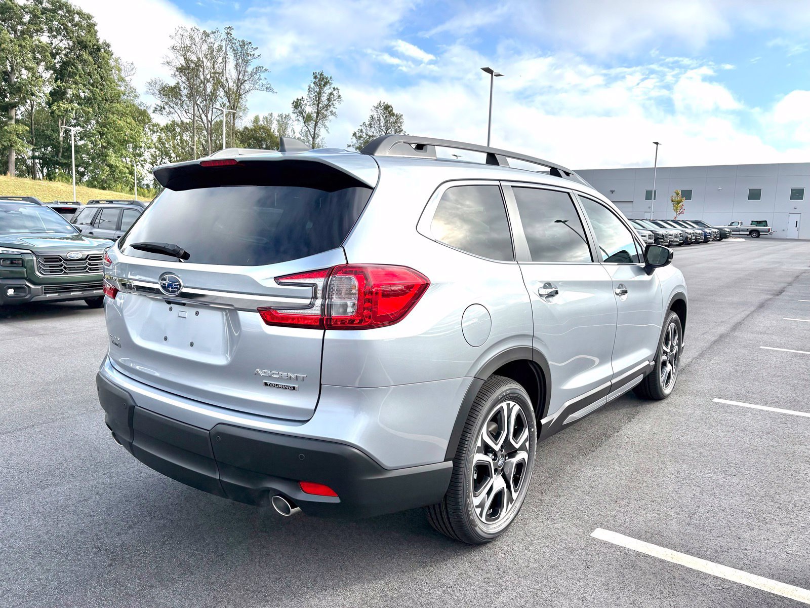 New 2027 Subaru Ascent Touring AWD/4WD image 7