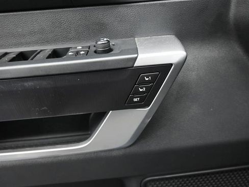 Used 2023 Toyota Tundra Platinum image 7