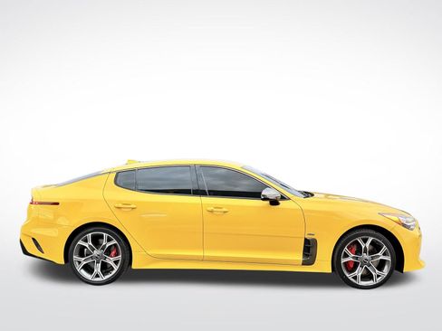 Used 2018 Kia Stinger GT image 4