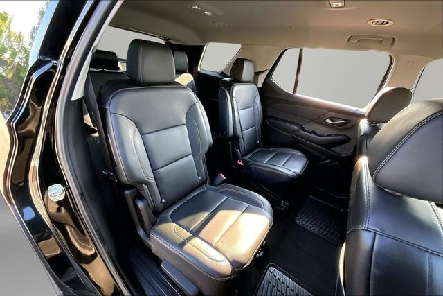 Used 2021 Chevrolet Traverse RS AWD/4WD image 27
