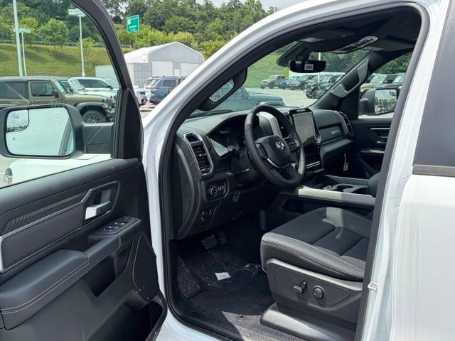 New 2026 RAM 1500 Big Horn AWD/4WD image 14