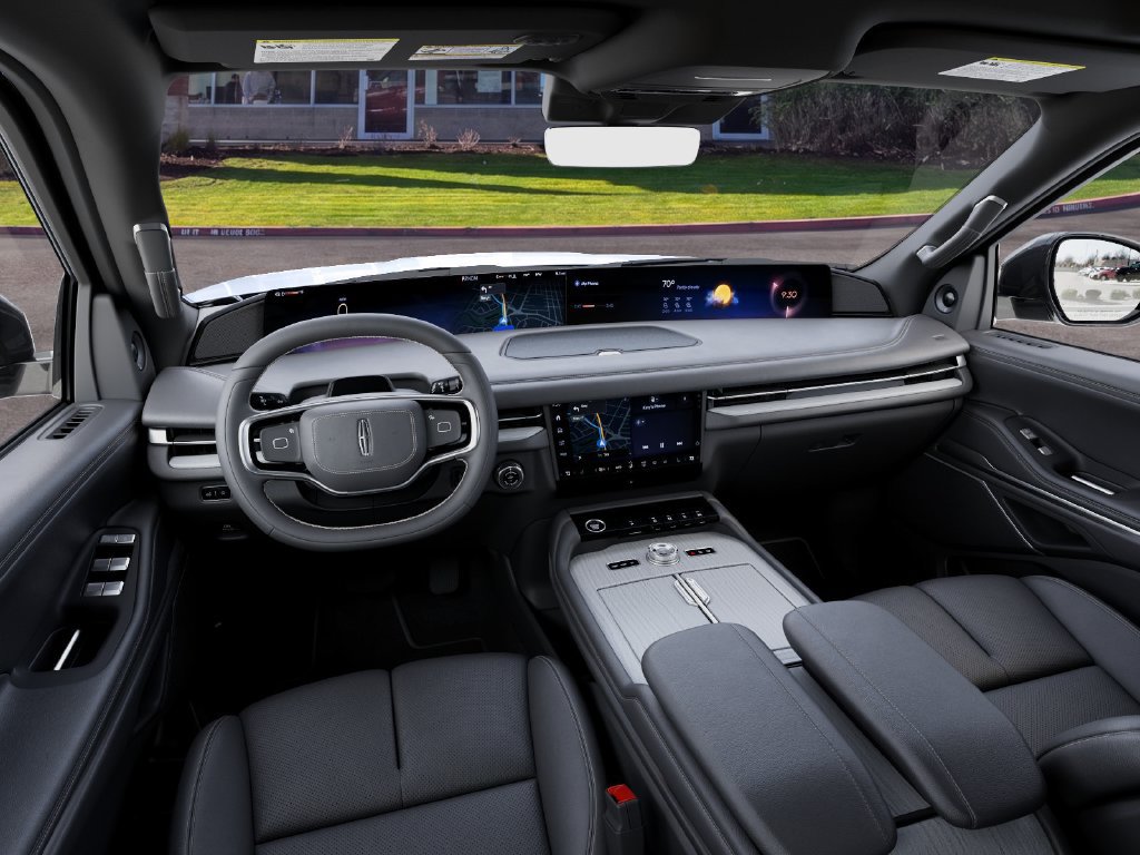 New 2027 Lincoln Navigator Reserve w/ Jet Appearance Package AWD/4WD image 9