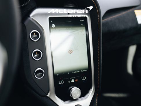 Used 2024 McLaren 750S RWD image 30
