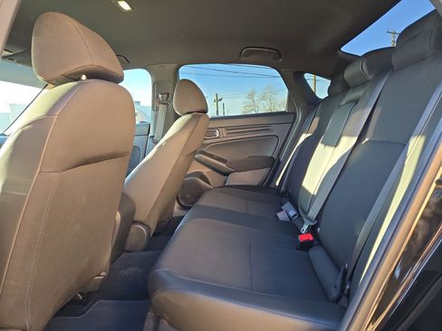 Used 2025 Honda Civic Sport image 13