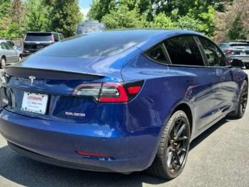 Used 2022 Tesla Model 3 Performance AWD/4WD image 2