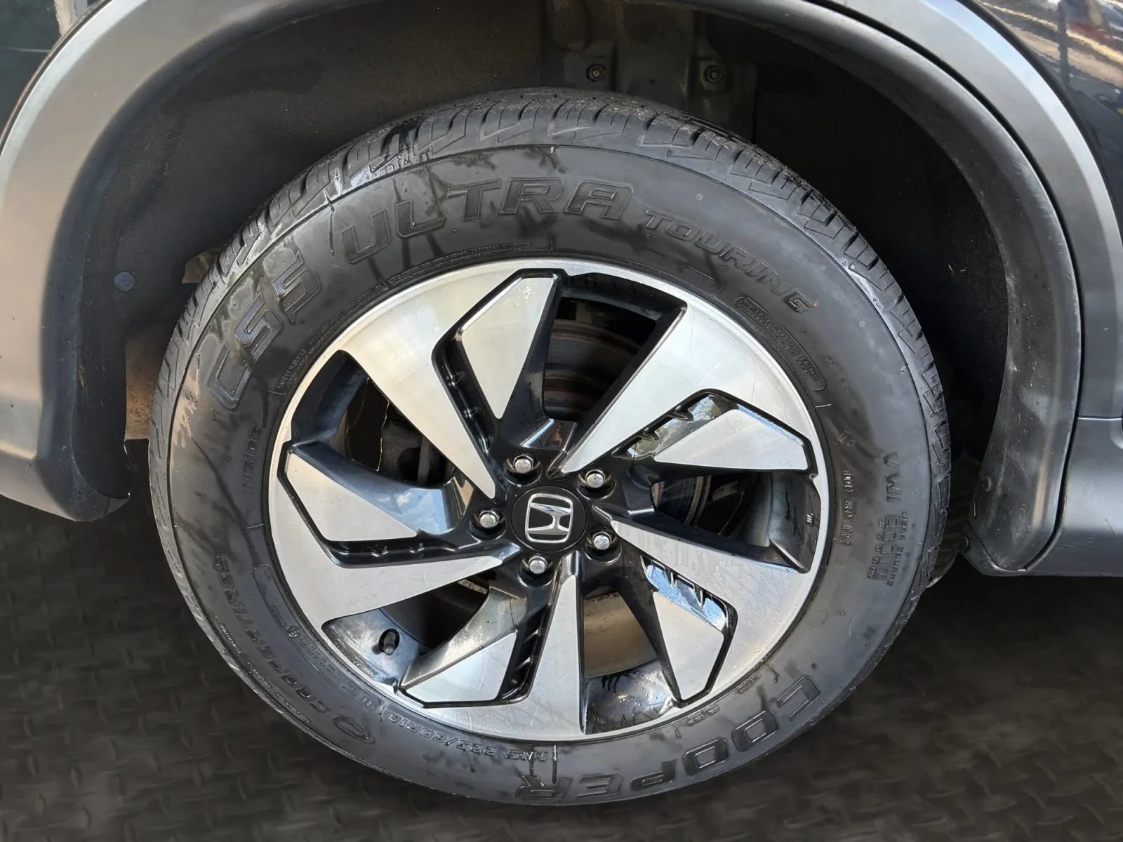 Used 2016 Honda CR-V Touring image 40