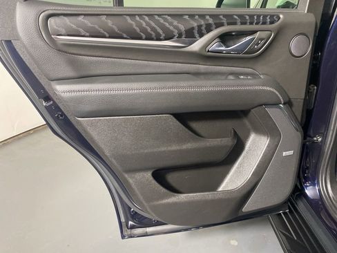 Used 2023 GMC Yukon Denali image 27