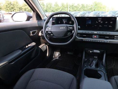 Used 2025 Kia K4 FWD image 22