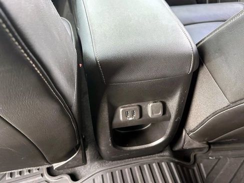 Used 2020 GMC Canyon Denali image 15