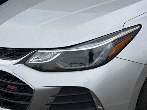 Used 2019 Chevrolet Cruze Diesel w/ Sun And Sound Package FWD image 7