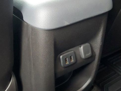 Used 2016 Chevrolet Colorado Z71 image 31