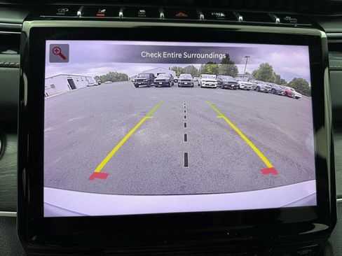 Used 2022 Jeep Grand Cherokee L Limited image 24