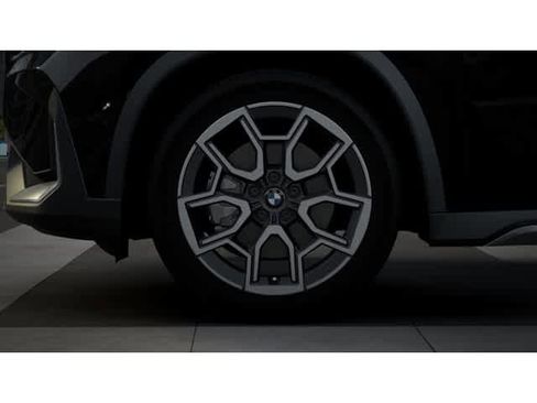 New 2026 BMW X1 xDrive28i w/ Technology Package image 7