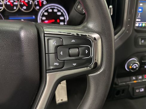 Used 2022 Chevrolet Silverado 1500 Custom w/ Safety Confidence Package RWD image 18