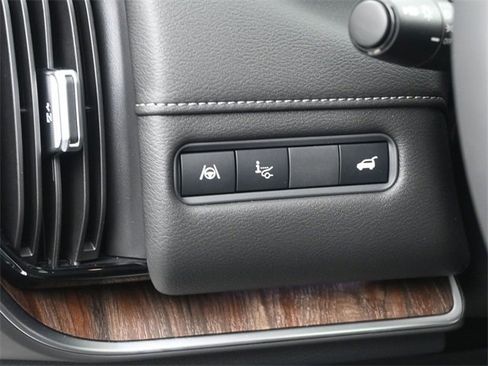 New 2026 Nissan Armada Platinum Reserve image 21