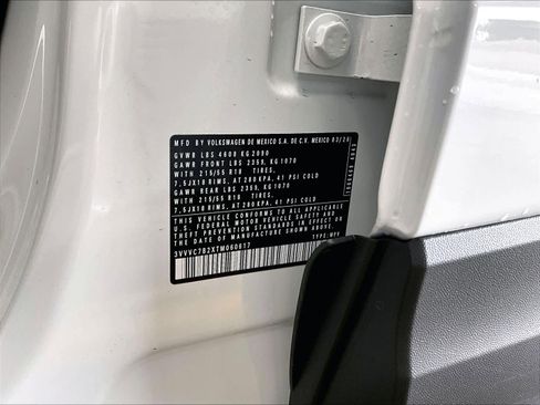 New 2026 Volkswagen Taos SE AWD/4WD image 38