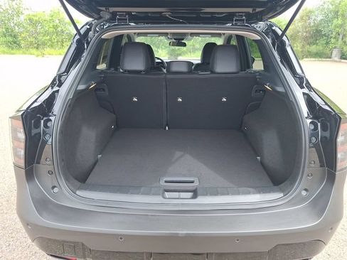 Certified 2025 Nissan Kicks SR FWD image 23