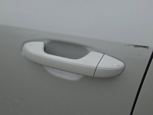 Used 2024 Kia Niro LX FWD image 17