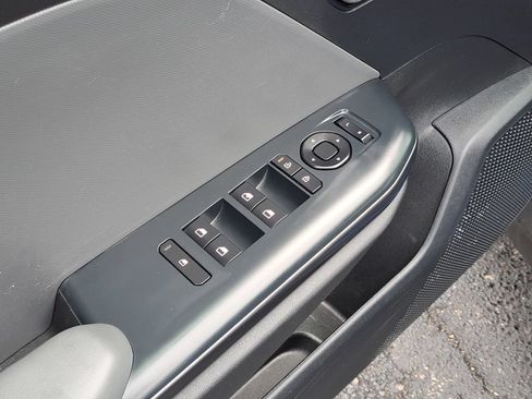 Used 2025 Kia K4 FWD image 21