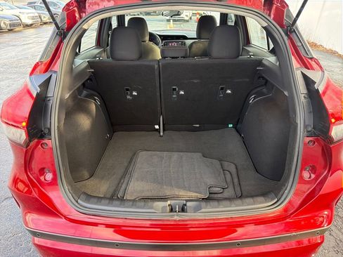 Used 2023 Nissan Kicks SR image 30